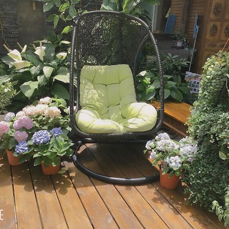 Moon House B&B Kota Hualien Bagian luar foto