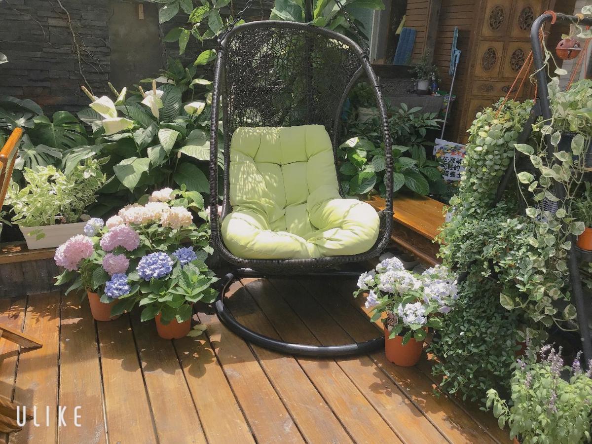 Moon House B&B Kota Hualien Bagian luar foto